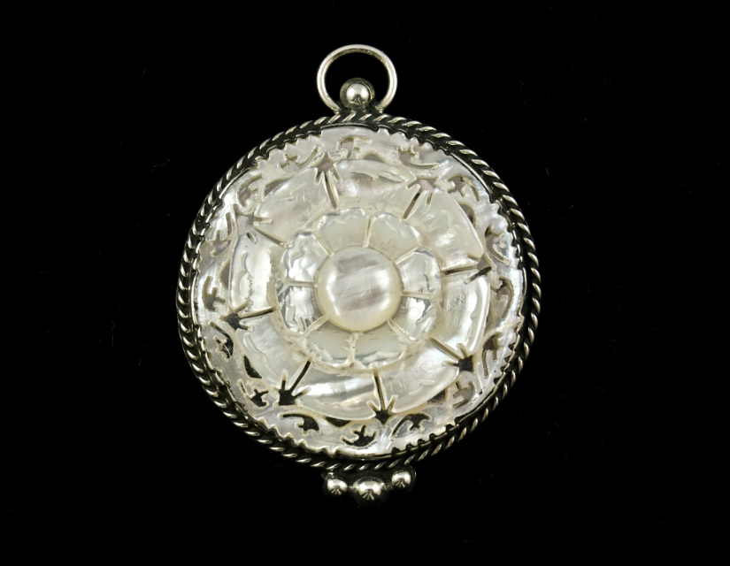 Bethlehem button pendant (SOLD)